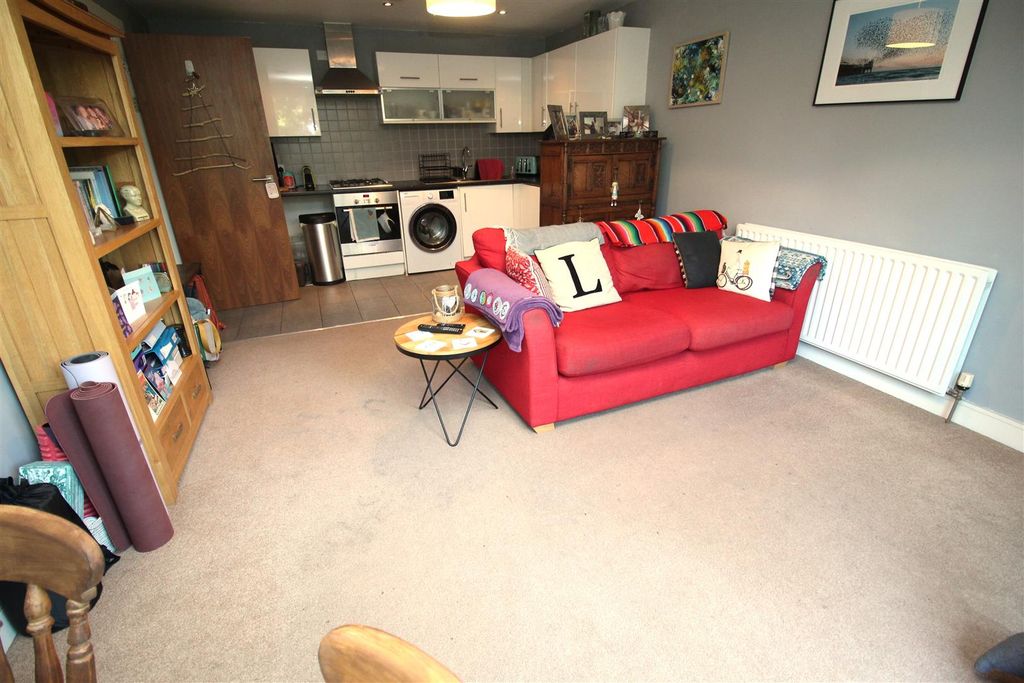 Property photo 3 of 9 Img_8170.Jpg