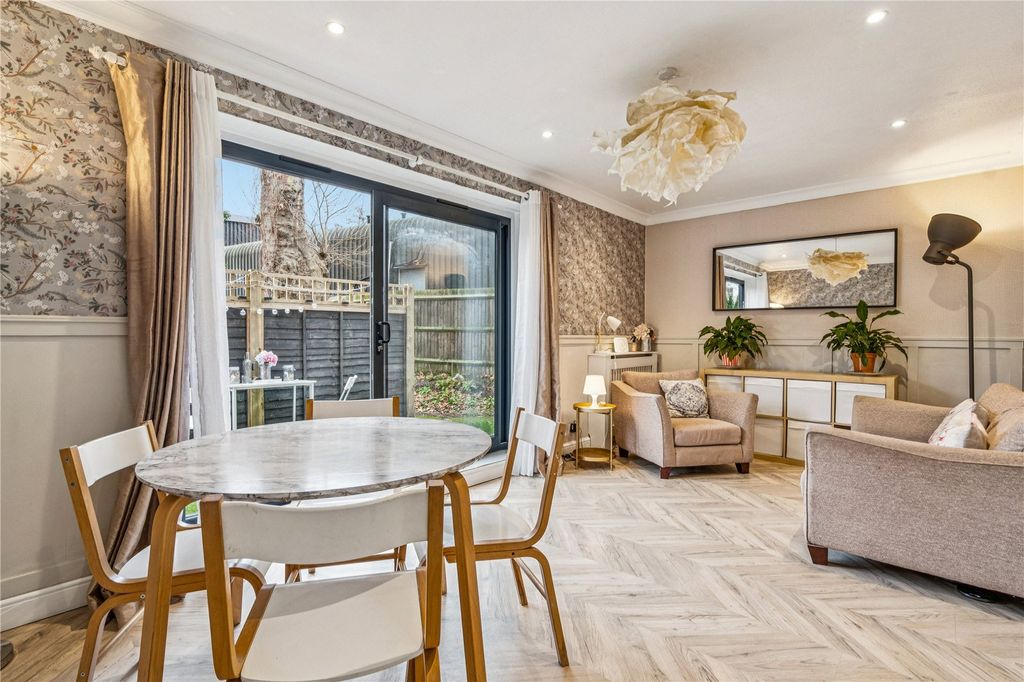 Property photo 1 of 8 Picture No. 09