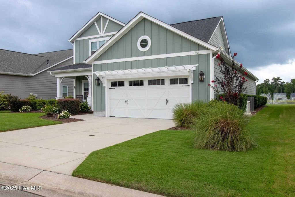 Property photo 1 of 30