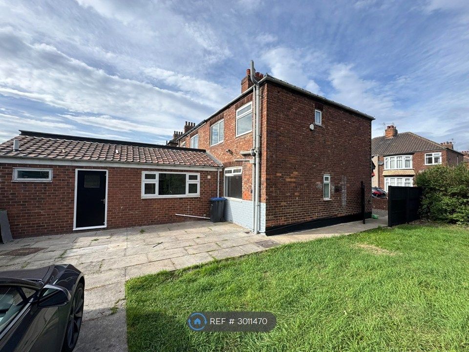 Property photo 3 of 17