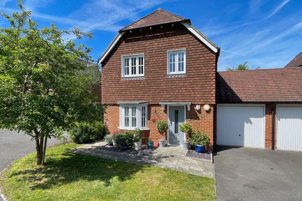 Property photo 1 of 59