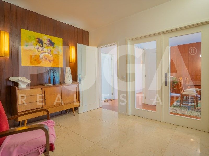 Property photo 3 of 26