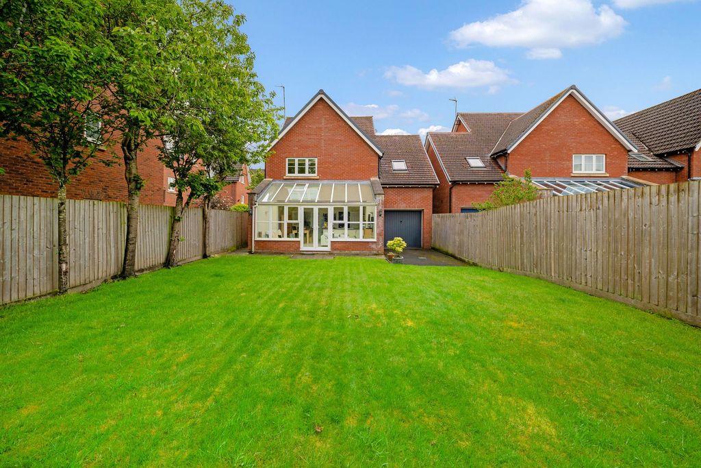 Property photo 2 of 29