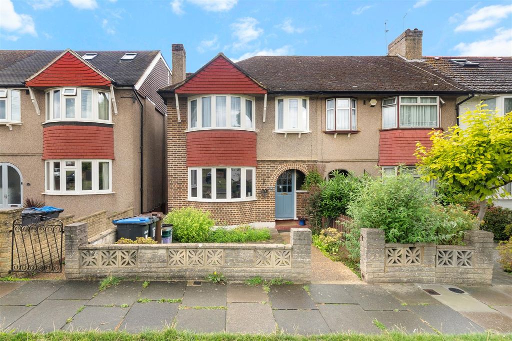 Property photo 1 of 12 Churston Drive