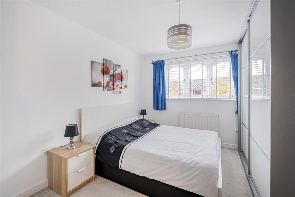 Property photo 3 of 17