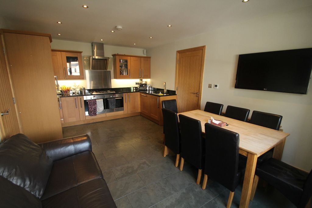 Property photo 3 of 15 0 General
