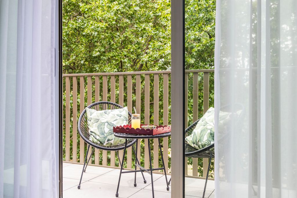 Property photo 1 of 21 Example Balcony