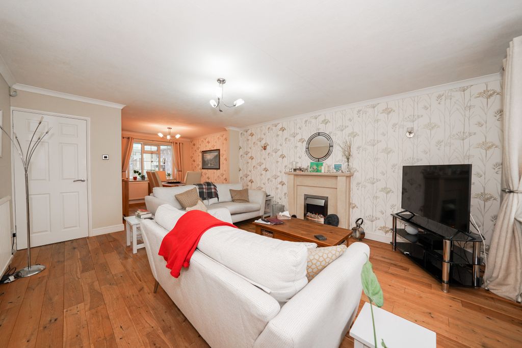 Property photo 3 of 32 Dsc09811.Jpg