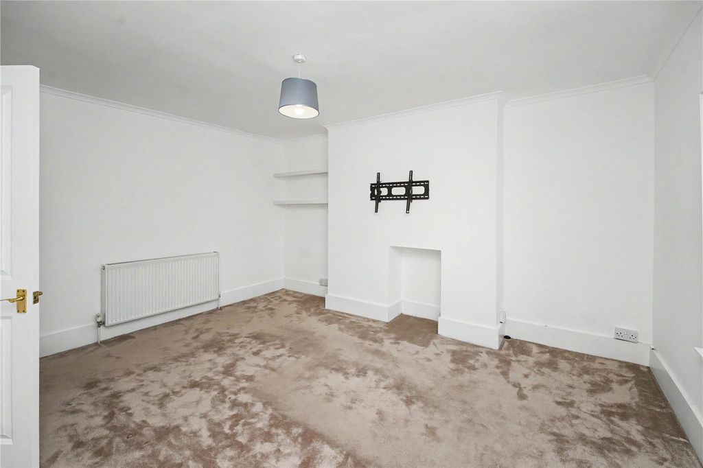 Property photo 3 of 11 Picture No. 04