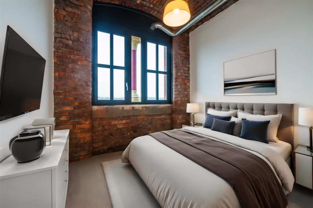 Property photo 2 of 9 3Rr3Grtz.Jpeg