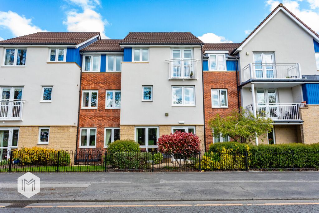 Property photo 1 of 17 Picture No. 12