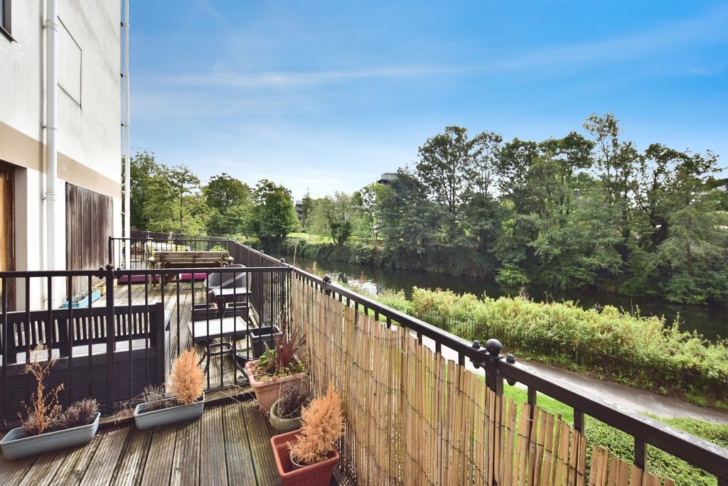 Property photo 2 of 14 Balcony Views