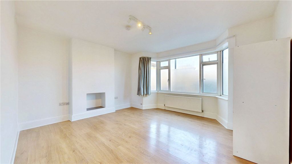 Property photo 1 of 15 Picture No. 28
