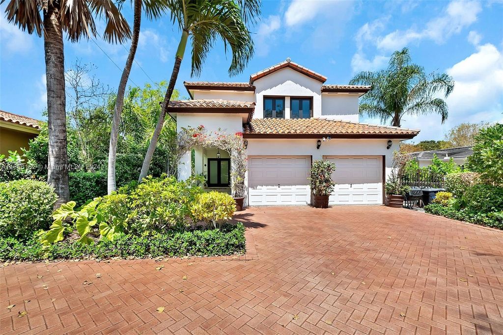 Property photo 1 of 33