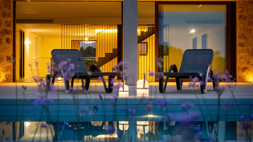 Property photo 2 of 28 71811_012.Jpg