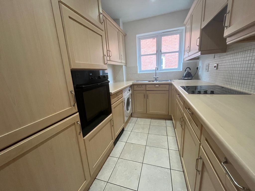 Property photo 3 of 12 Image