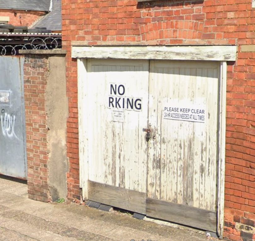 Property photo 1 of 2 External.Png