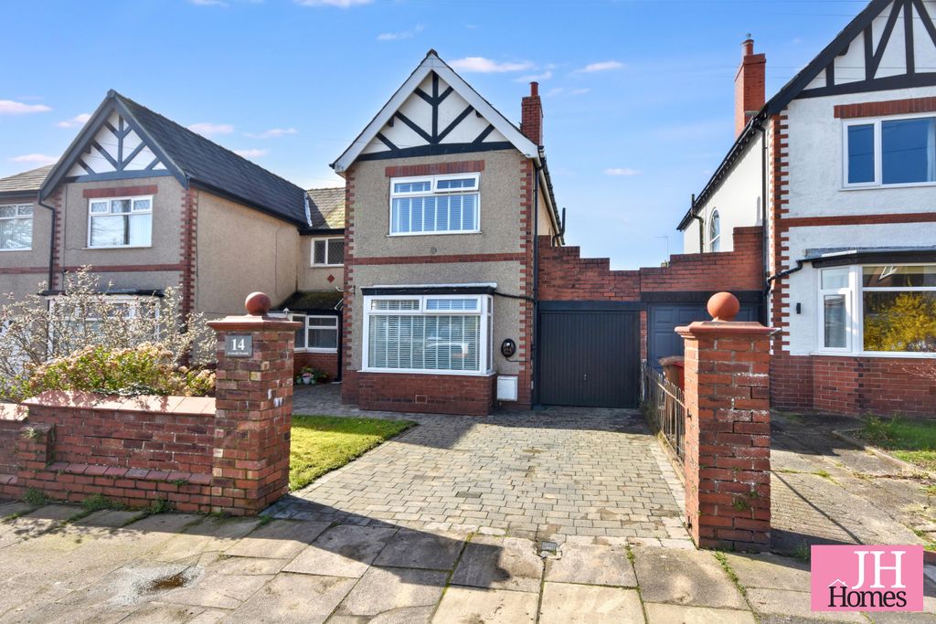 Property photo 1 of 23