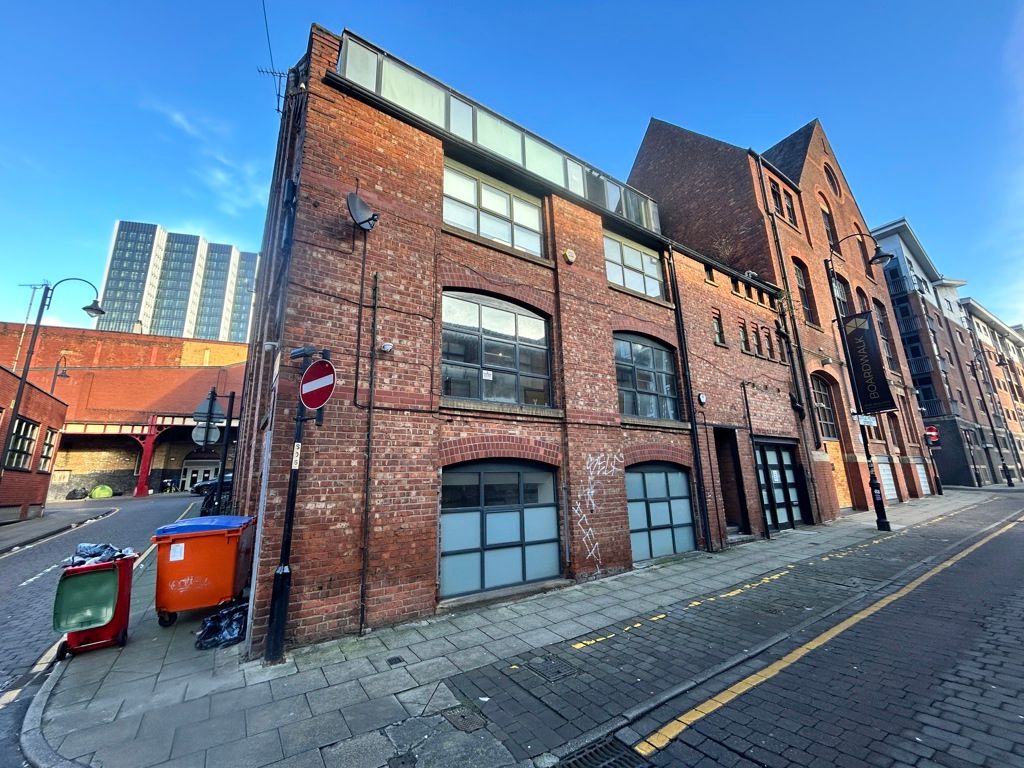 Property photo 1 of 10 Photo 12