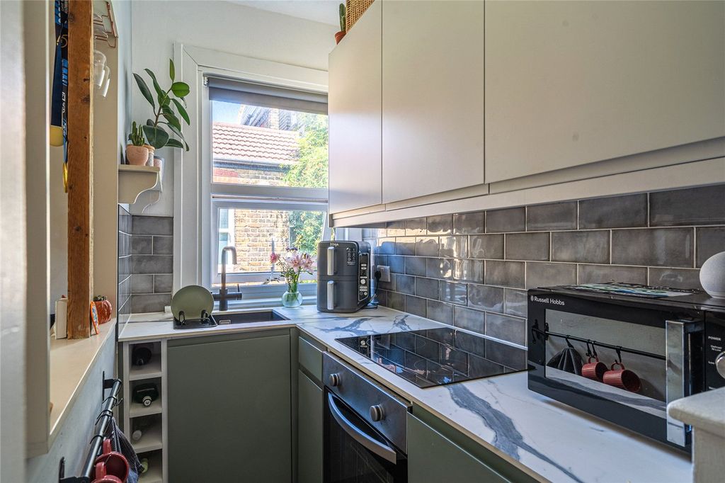 Property photo 3 of 10 Picture No. 03