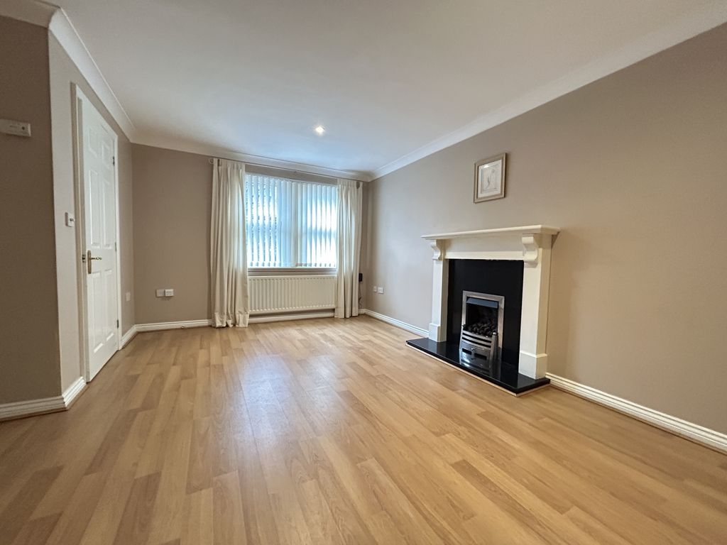 Property photo 2 of 14 Img_4888