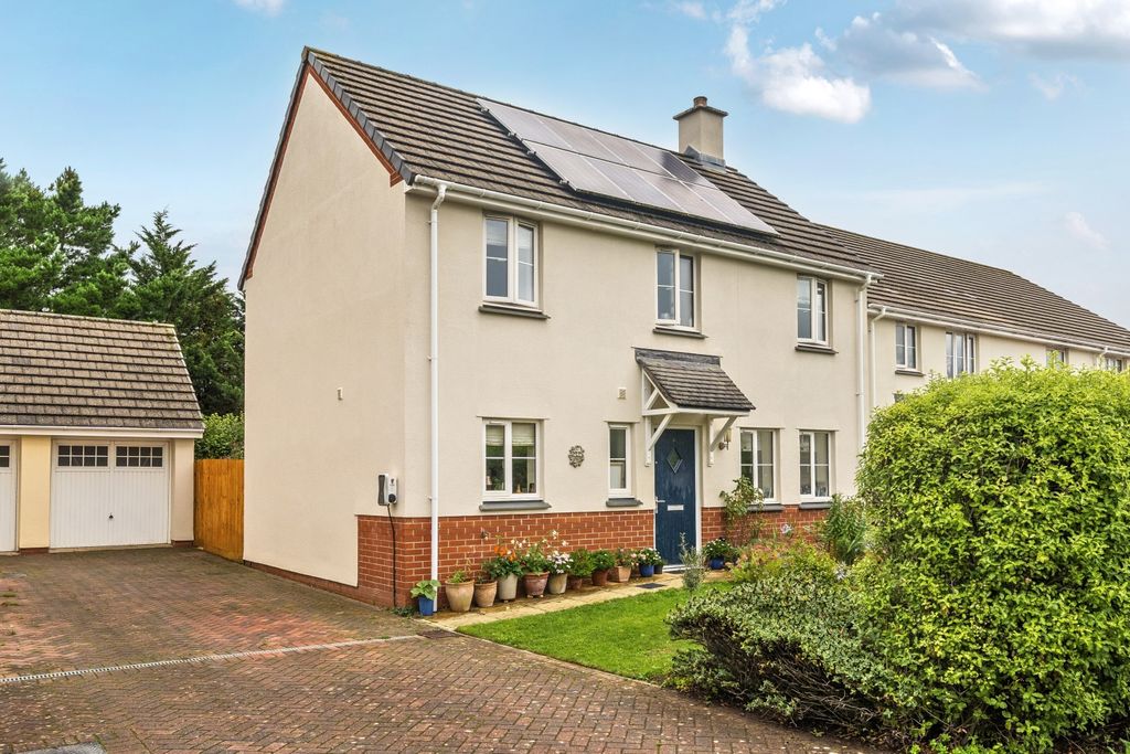 Property photo 1 of 24 2-6Aa7c603Bc082-1520397-1A09F5Bab1F72-002-2-1
