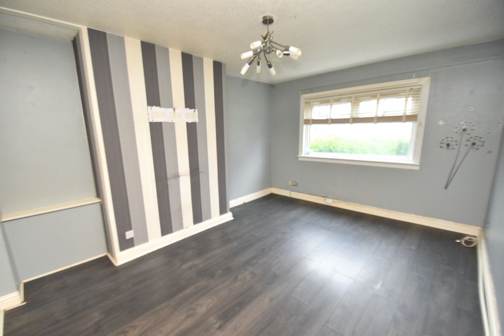 Property photo 2 of 14 5055461