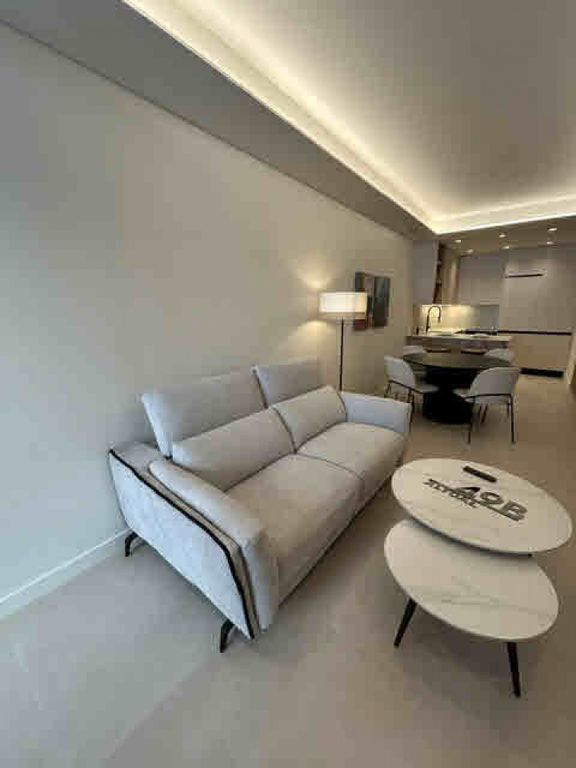 Property photo 2 of 26