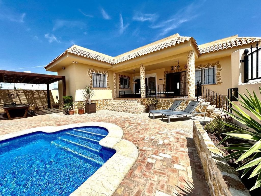 Property photo 1 of 45