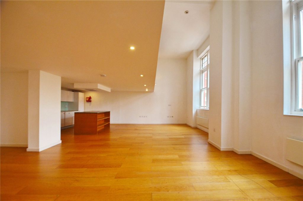 Property photo 2 of 11 Picture No. 16