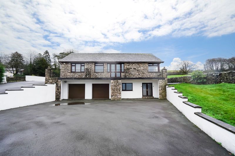 Property photo 1 of 44 Photo 7