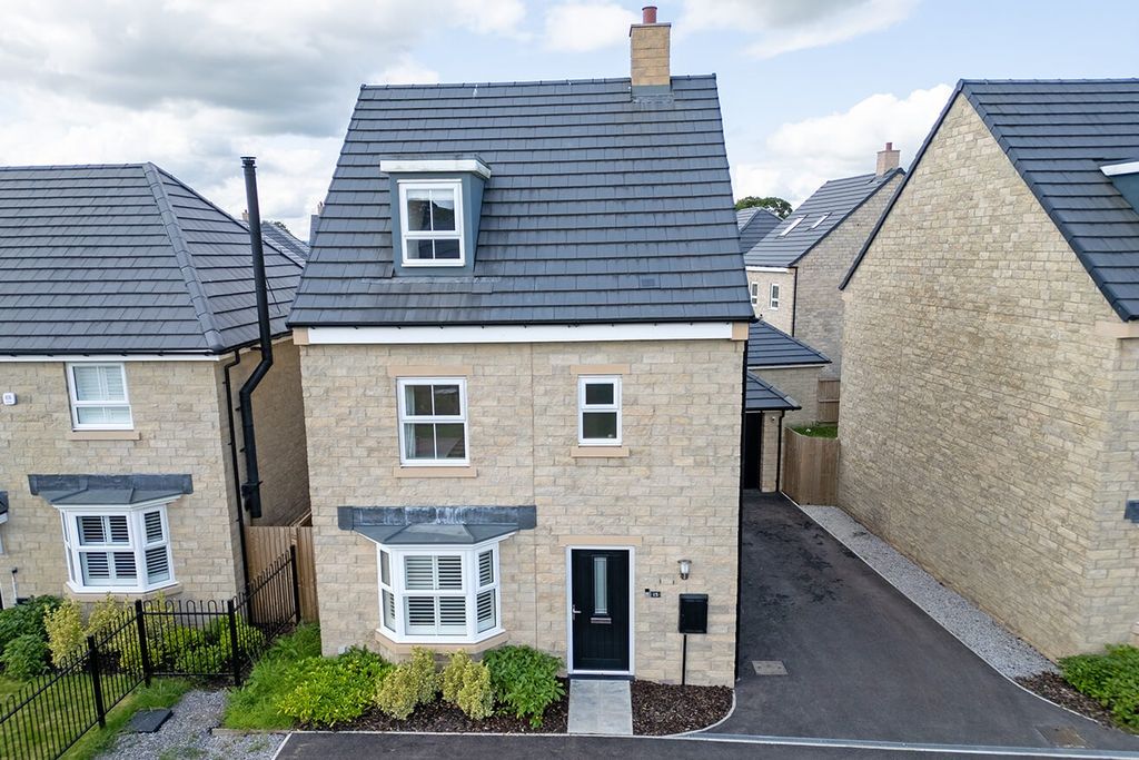 Property photo 1 of 23 3754613