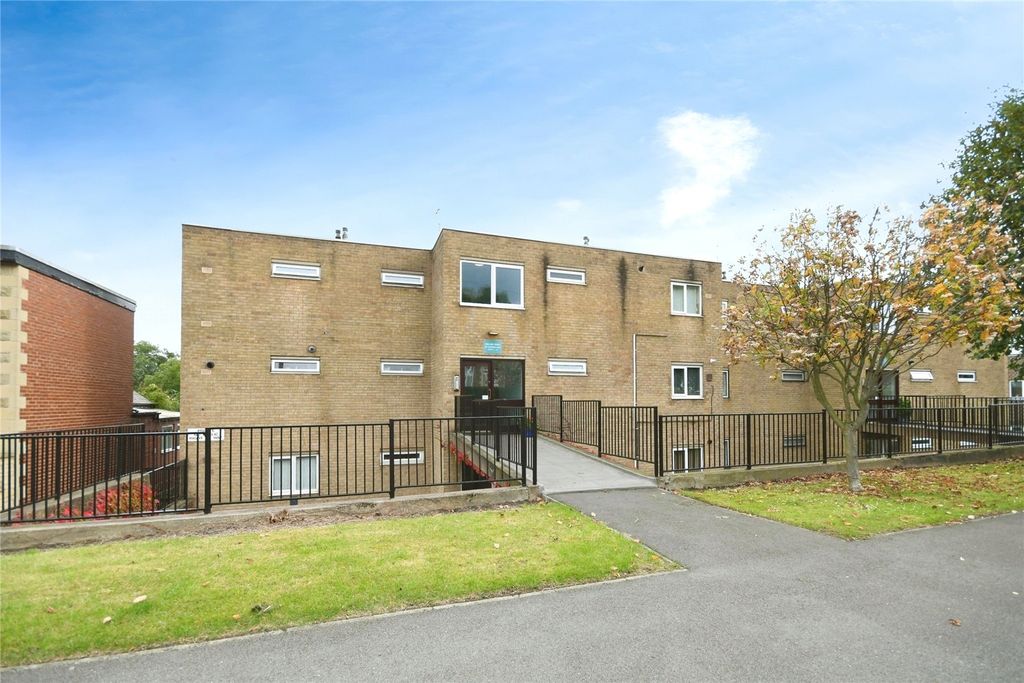 Property photo 1 of 11 Picture No. 01