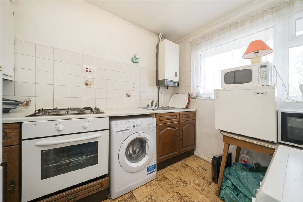 Property photo 3 of 9 Picture No. 05