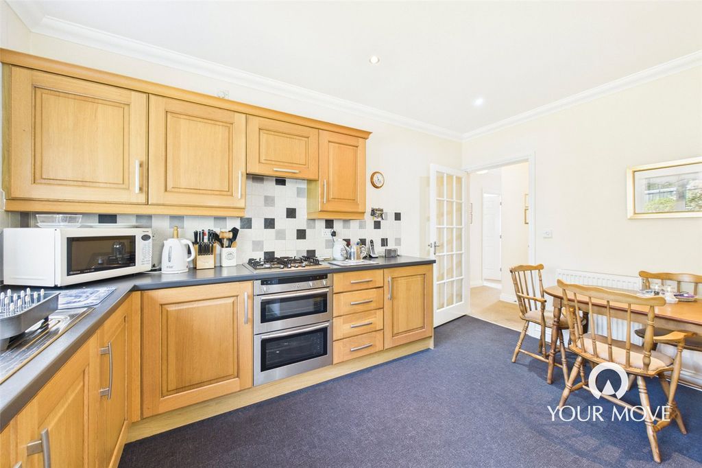 Property photo 2 of 14 Picture No. 03