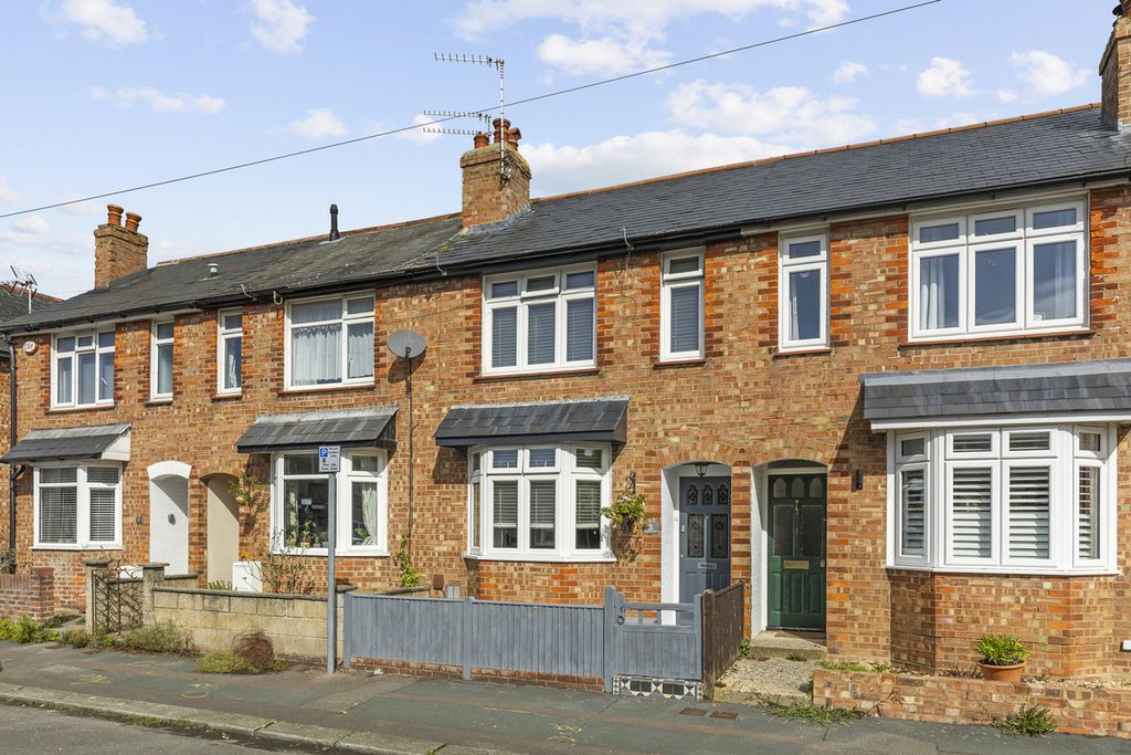 Property photo 1 of 16