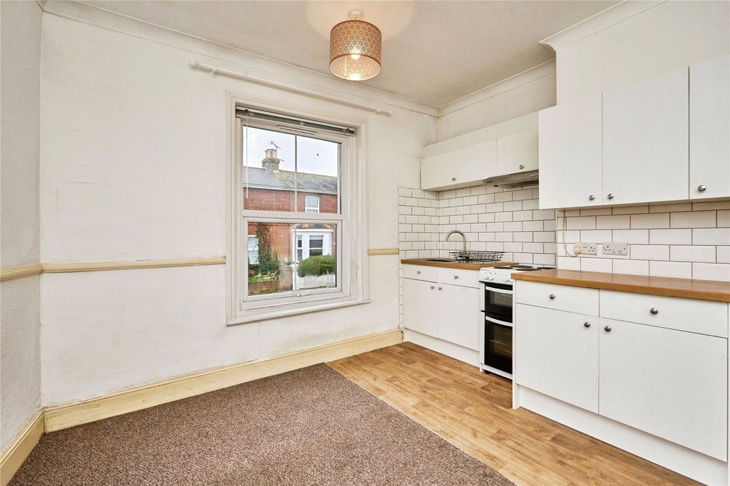 Property photo 2 of 13 Picture No. 42