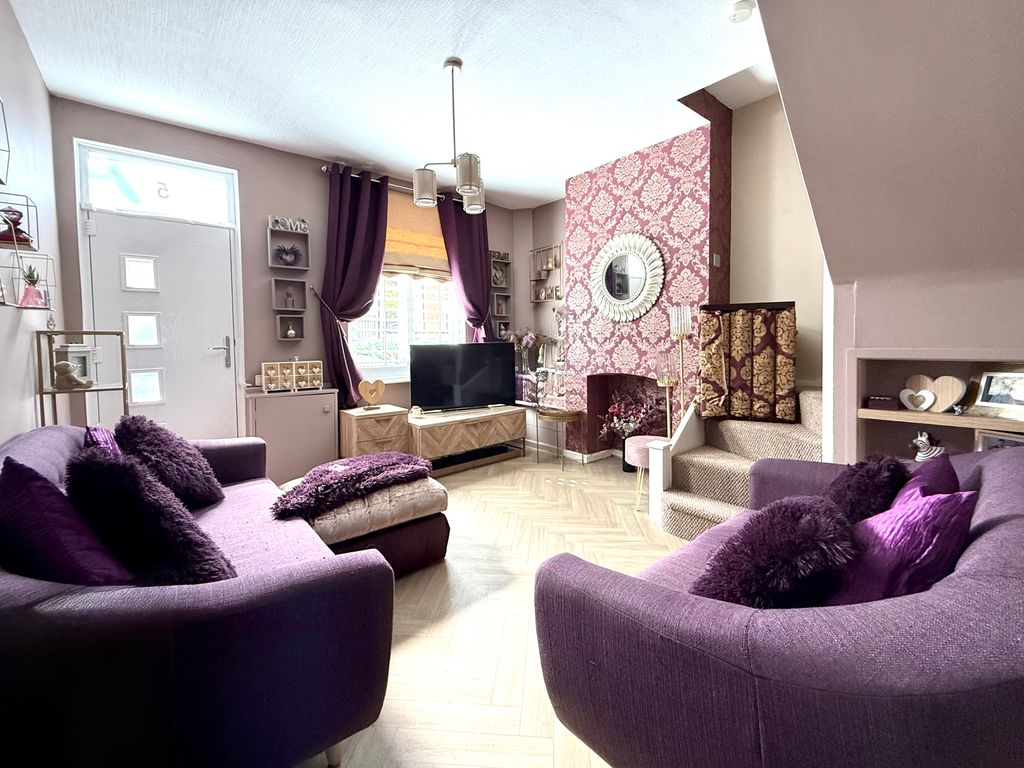 Property photo 3 of 12 Img_3348