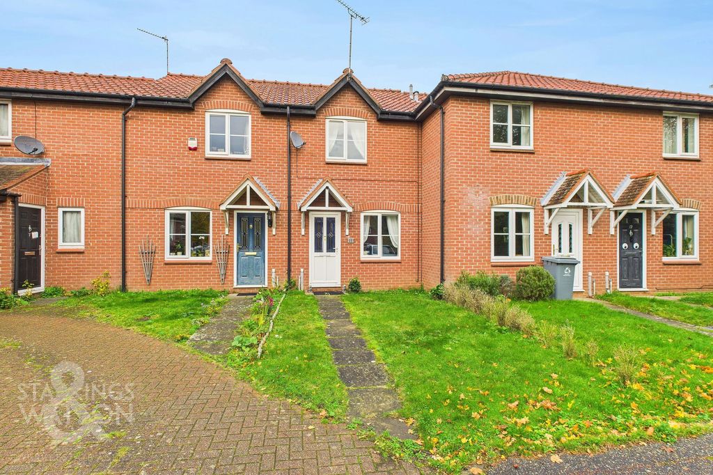 Property photo 2 of 16