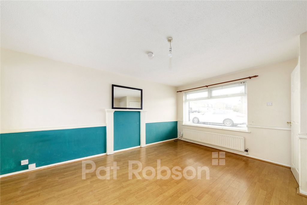 Property photo 3 of 15 Picture 3