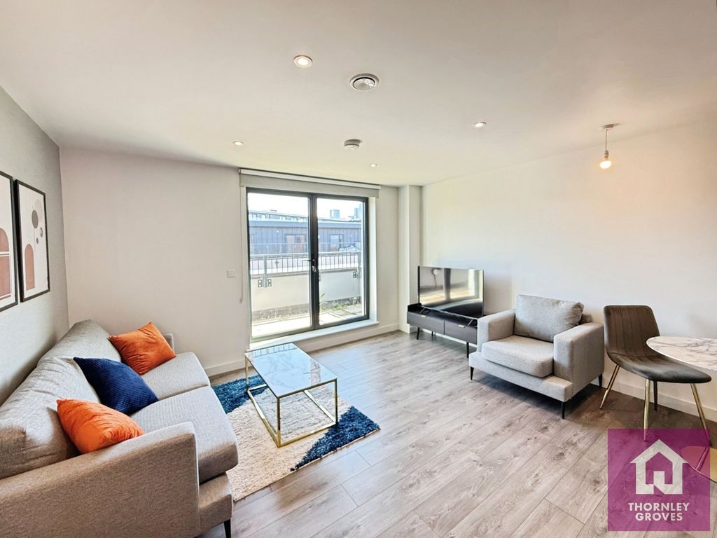 Property photo 2 of 12 Picture No. 05