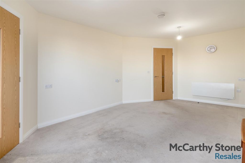 Additional image 5 of 1 bed flat for saleBurlington Gardens, Leyland PR25