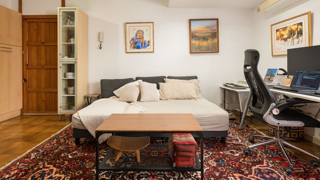 Property photo 2 of 12 Siroco-7.Jpg