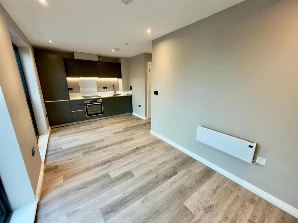 Property photo 2 of 8 Whatsapp Image 2026-02-11 At 14.53.29 (2).Jpeg