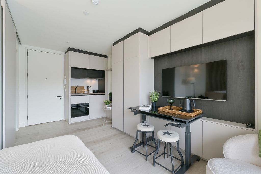 Property photo 2 of 15 Photo 2