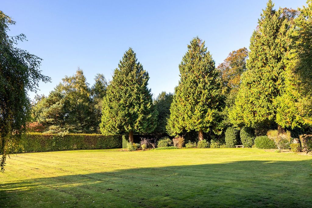 Additional image 19 of 8 bed detached house for saleWoodlands St. Mary, Hungerford, Berkshire RG17