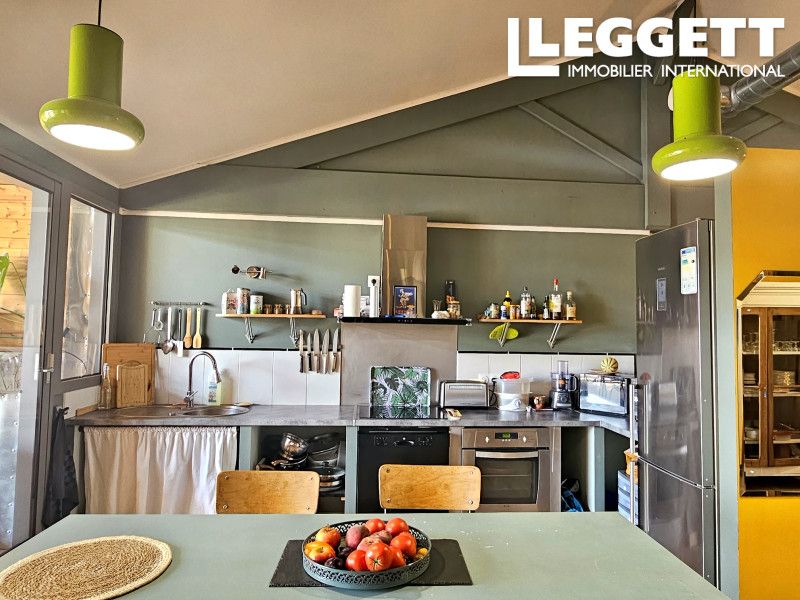 Property photo 3 of 10