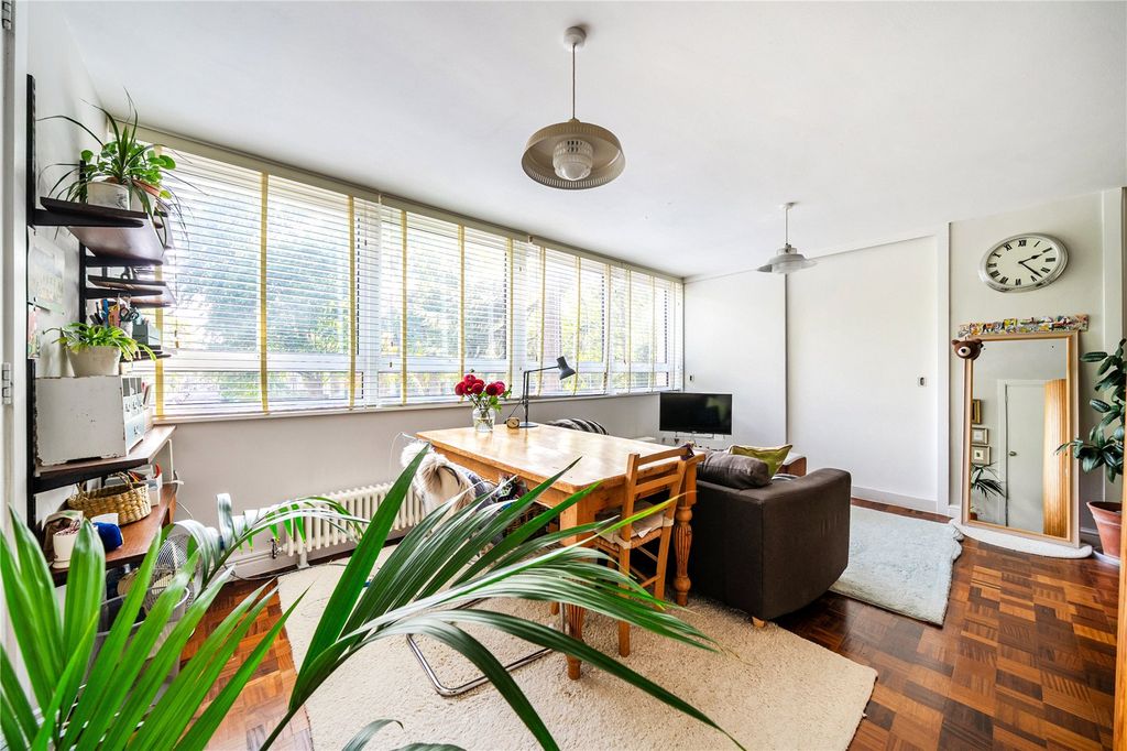 Property photo 2 of 8 Picture No. 02