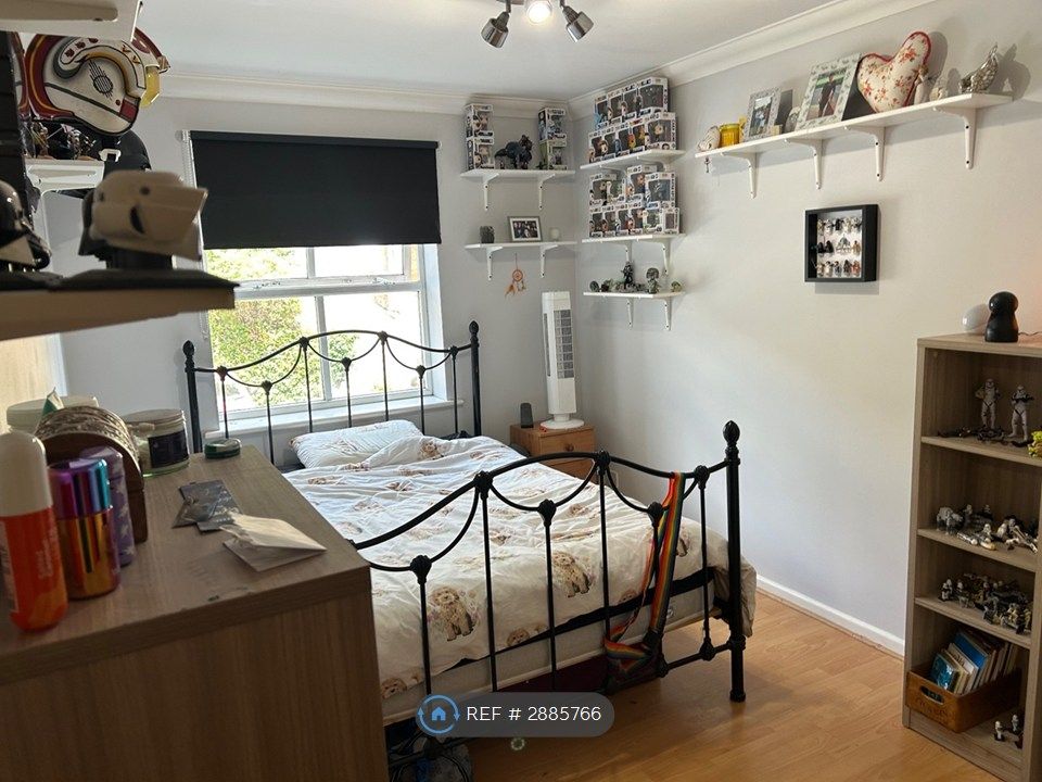 Property photo 3 of 7