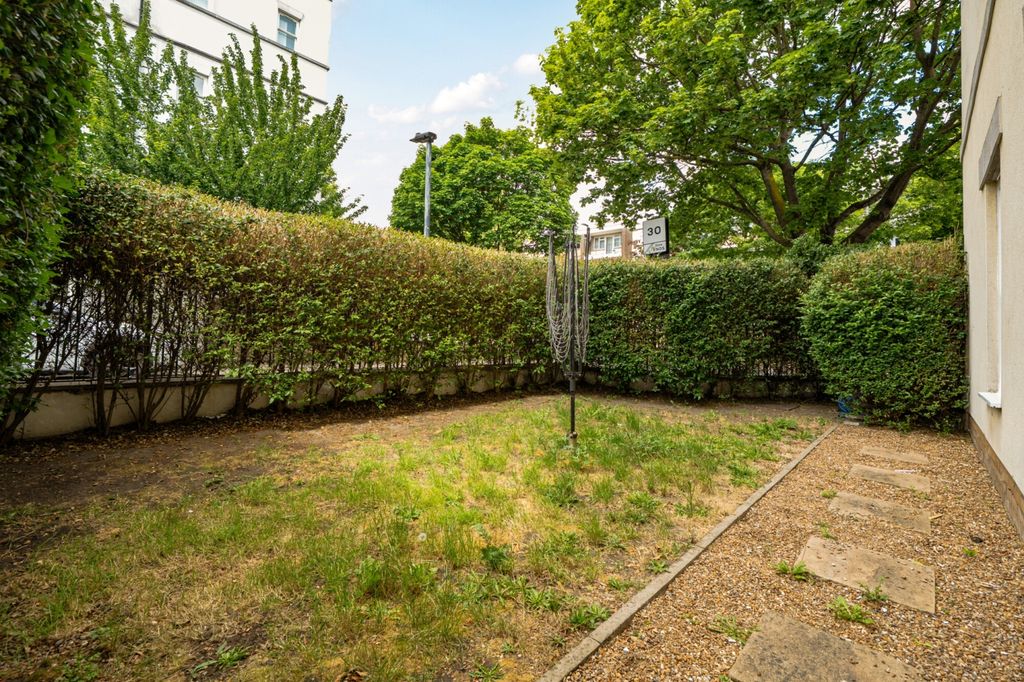 Property photo 2 of 17 1463762-3-6A083F7...